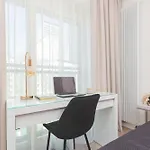 Mennica By Renters Prestige Warszawa