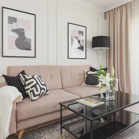 Mennica By Renters Prestige *